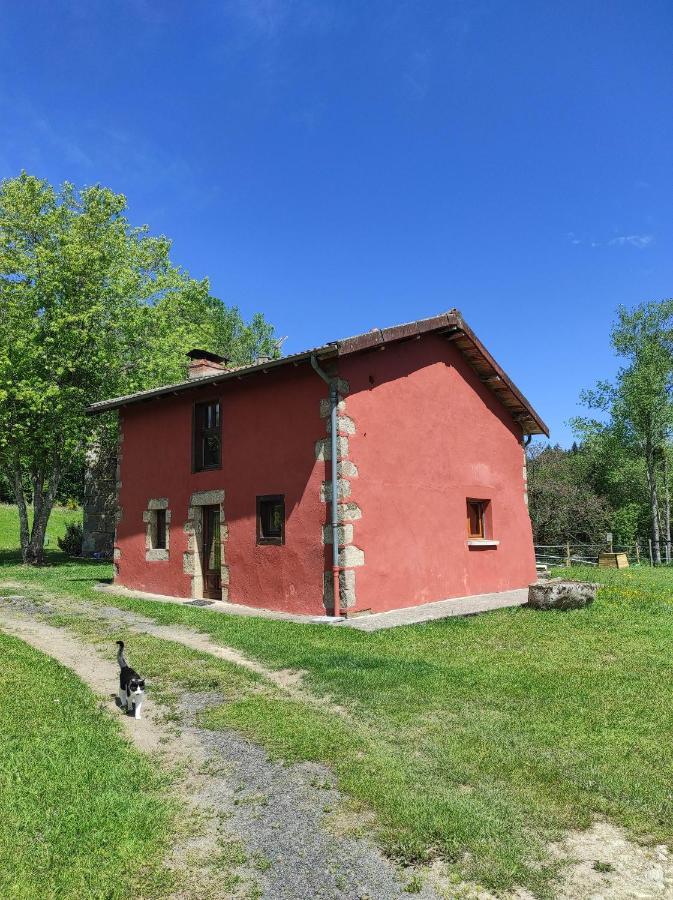 Gite La Roche Bertignat Exterior foto