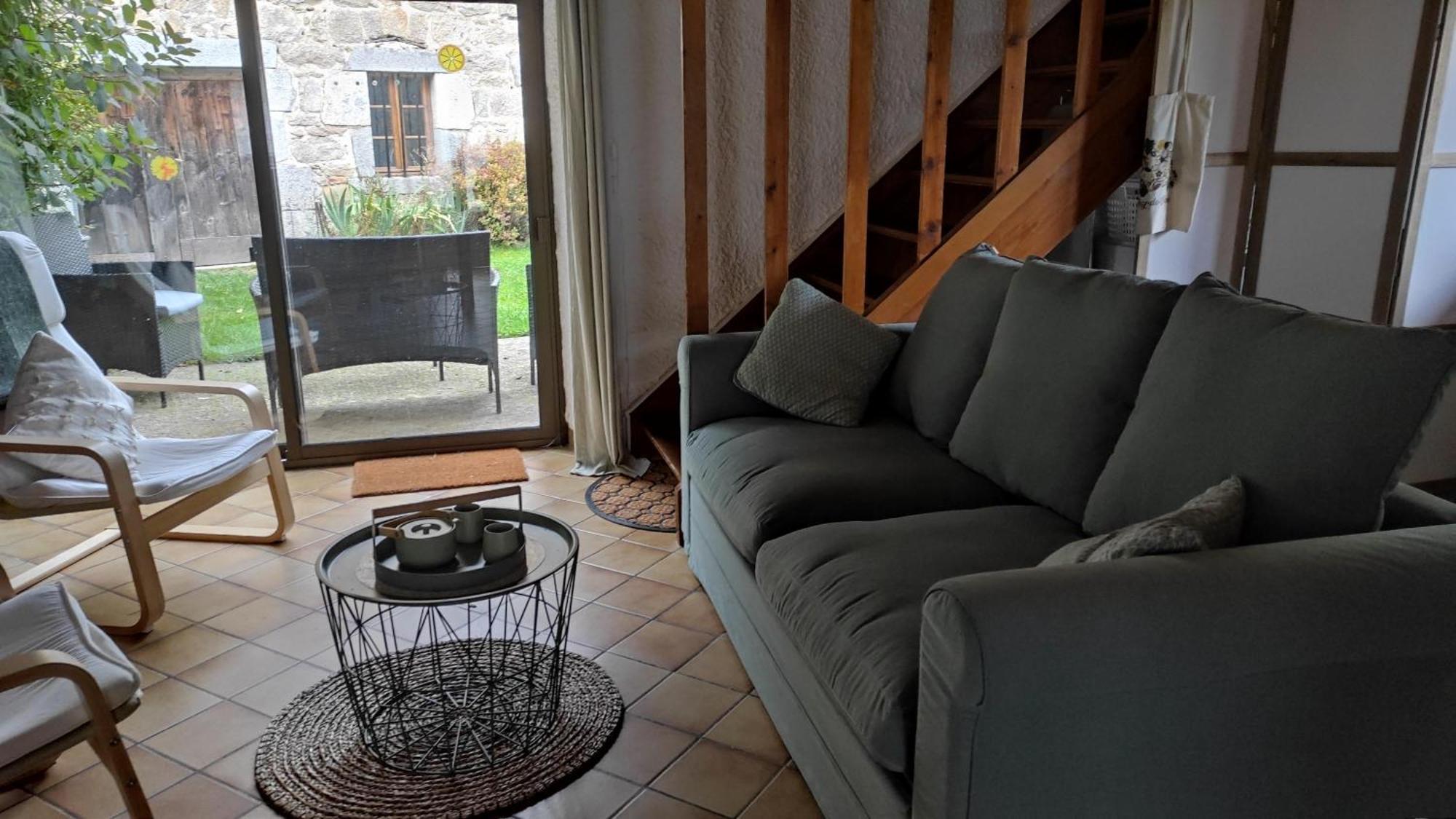 Gite La Roche Bertignat Exterior foto